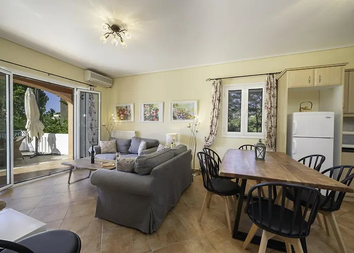 Eglina Magnolia * Kefalonia Island